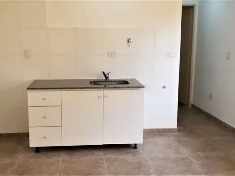 Depto Tipo Casa en Alquiler de 2 ambientes