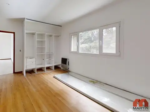 Casa Chacra en Venta en El Solar De Capilla con Pileta y Jardín