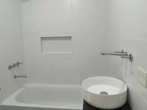 Depto Tipo Casa en Venta con 2 cocheras