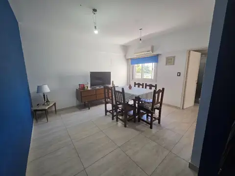 Depto Tipo Casa en Venta en Lanus Oeste, USD 48.000