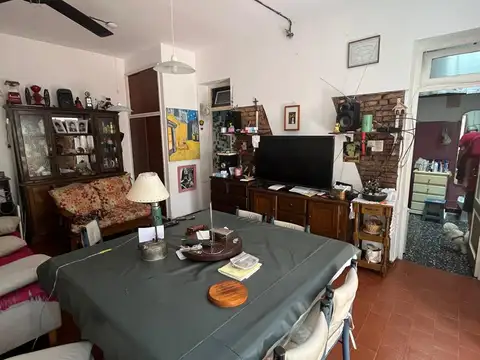 VILLA LURO. YERBAL 6000 CASA PH AL FRENTE 4 AMB.
