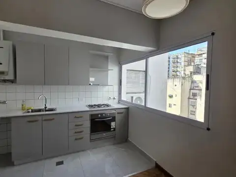 VENTA DE DOS AMB EN PALERMO PLAZA ITALIA PISO ALTO LUMINOSO!