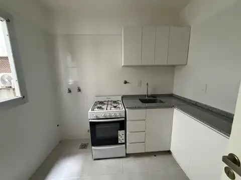Avenida Raúl Scalabrini Ortiz 2300, Piso 7