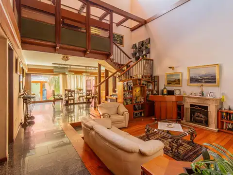 Casa en Venta con 1 cochera