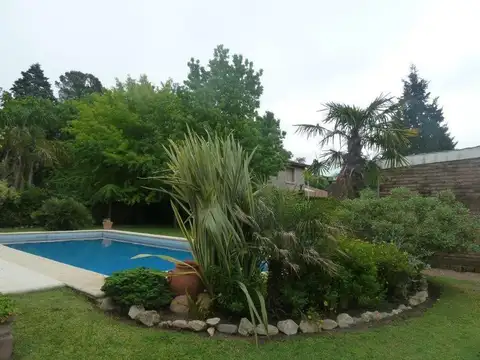 Venta Casa Funes Santa Fe Garita 10 Jardín Piscina Terreno 1152 m2