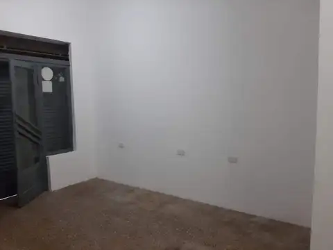 Local en Alquiler en Posadas, $ 600.000