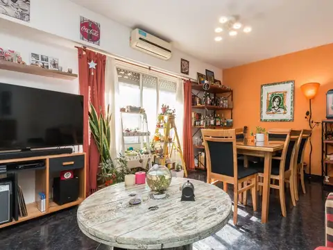 Depto Tipo Casa en Venta 41 años