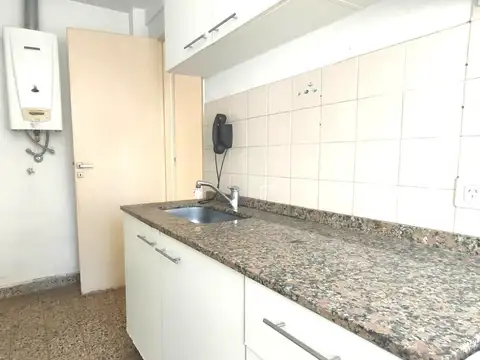 Departamento en Alquiler en Caballito, $ 550.000