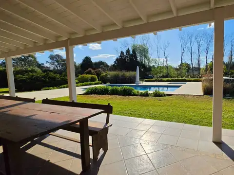 VENTA CASA 4 AMB 4400 M2 LA RETAMA PILAR APTO CRED