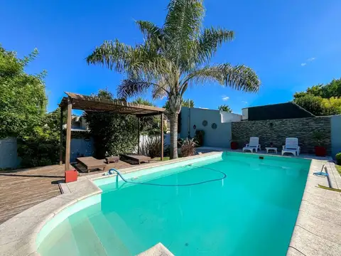 CASA EN VENTA PUNTA LARA 3 DORMITORIOS