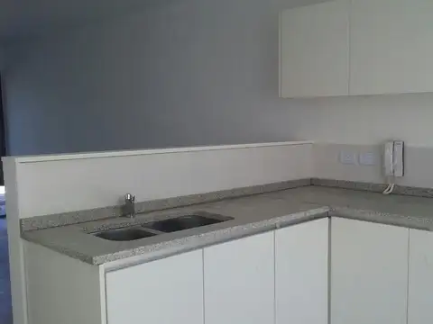 Depto Tipo Casa en Venta en Ituzaingó, USD 185.000