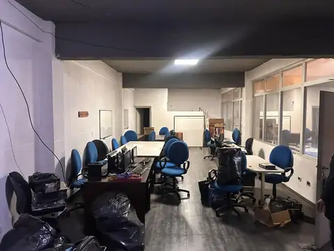 Oficina en Venta 18 años