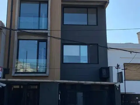 Excelente departamento en Zarate