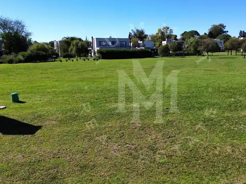 Terreno en Venta 40  mts Frente