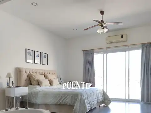 Casa en Venta en Fincas Joven, USD 550.000