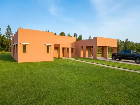 Casa en venta Area 60 La Reserva Ruta 2 de 199m2, lote de 1500m2 con pileta Brandsen