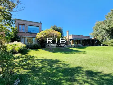 San Francisco - Importante Propiedad sobre 2565 m2