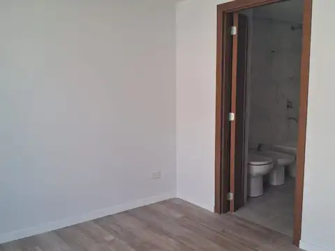 Departamento en Venta al Noreste
