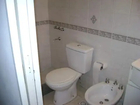 PH TIPO CASA:: EN DOS PLANTAS :: EXCELENTE OPORTUNIDAD