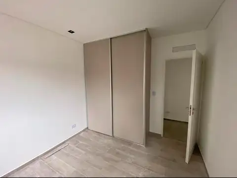 Depto Tipo Casa en Venta con 1 cocheras