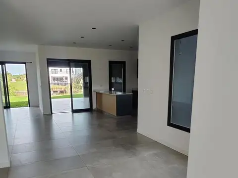 Casa en Venta en Villanueva, USD 440.000