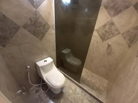 Depto Tipo Casa 4 ambientes con 2 baños