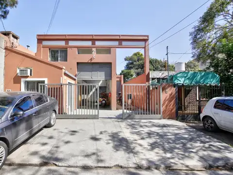 VENTA - Galpón en Zona Industrial de Beccar, Depósito con Oficinas y Cochera