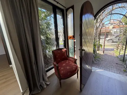 Casa 2 ambientes con 1 baño