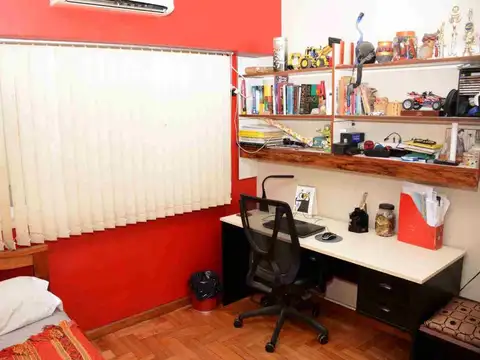 VENTA DPTO 4 AMB CABALLITO  C/ DEPENDENCIA