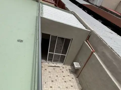 PH o depto. Tipo Casa sin expensas de 3 amb. patio y terraza accesible