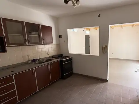 Depto Tipo Casa en Venta de 2 ambientes