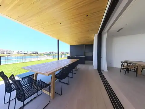 Casa en Venta de 5 dormitorios