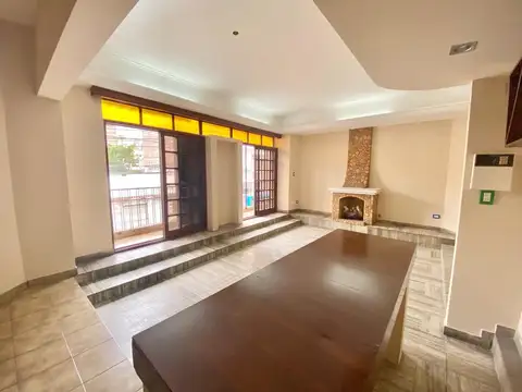 Casa en Alquiler de 3 dormitorios