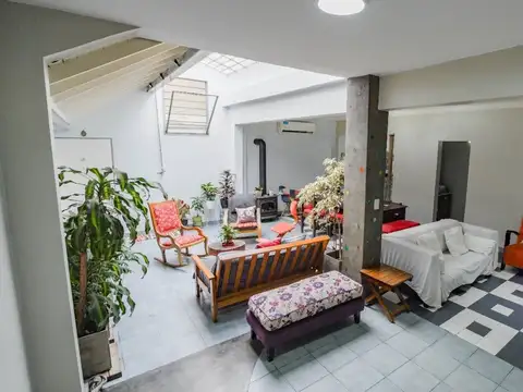 Depto Tipo Casa en Venta de 4 ambientes