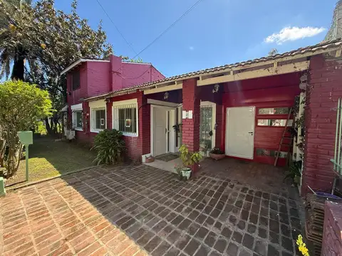 Casa en Venta en Adrogue, USD 300.000