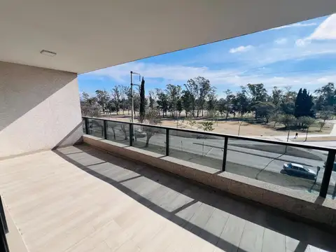 Departamento en Venta con 2 cocheras