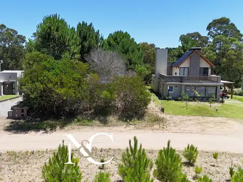 Senderos III Lote al 300