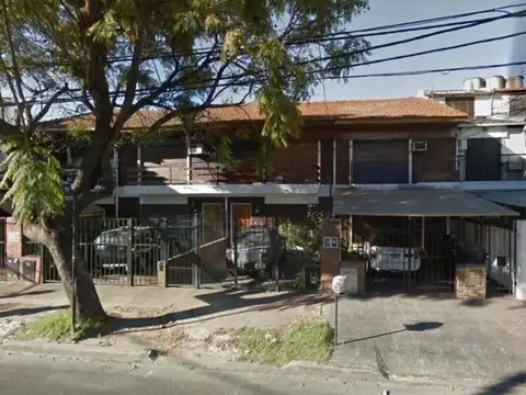 Paraná e/ Pedro Goyena y Fray Justo