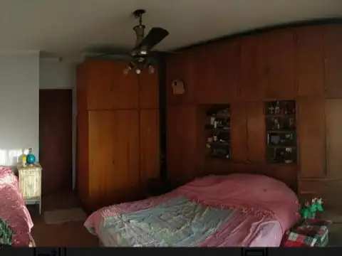 Departamento 6 ambientes con 1 baño