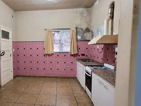 Depto Tipo Casa en Venta 40 años