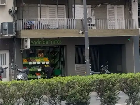 Avenida Pellegrini 800, Piso 08