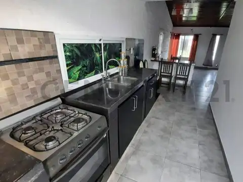 Casa en Venta en Puerto Gral San Martín, USD 54.000