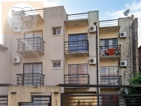 Departamento 2 Ambientes con Cochera en Alquiler - Haedo