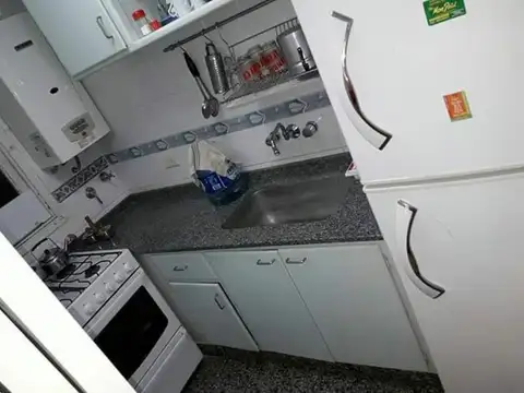 Departamento en Venta en Plaza Colon, USD 90.000