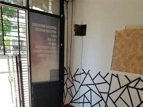 Local en Alquiler en Banfield, $ 450.000