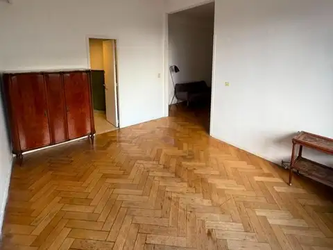 Venta Departamento 3 Ambientes con Dependencia Recoleta