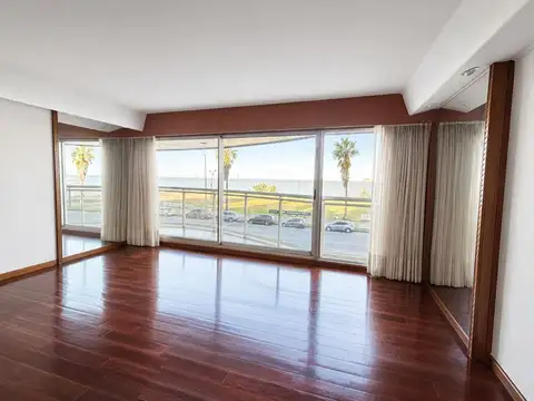 Rambla Gandhi 200