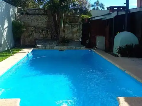 Casa Chalet  en Venta en Benavidez, Tigre, G.B.A. Zona Norte