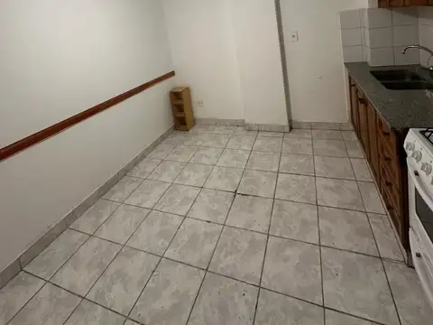 Vidal 3800, Piso 4