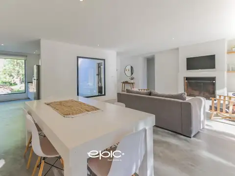 Casa en venta en Costa Esmeralda Barrio Deportivo